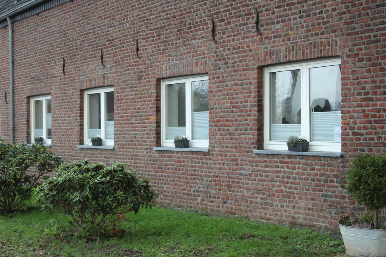 Gaestezimmer Bergerhof - Ankommen Und Wohlfuehlen Нойс Экстерьер фото